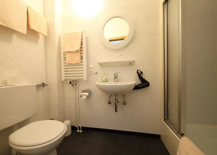 Garni Schilling 3* Duisburg